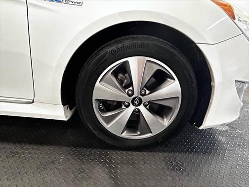 2011 Hyundai SONATA Hybrid Base