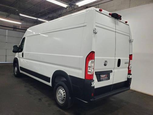 2024 RAM ProMaster 2500 Tradesman