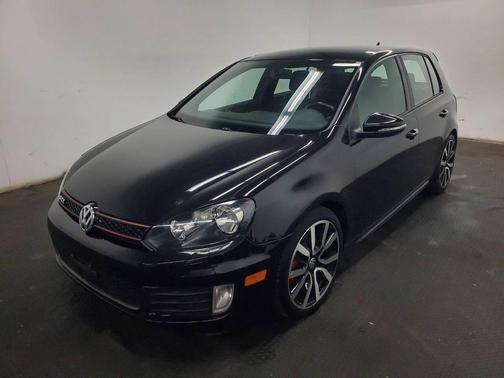 2014 Volkswagen GTI Wolfsburg Edition