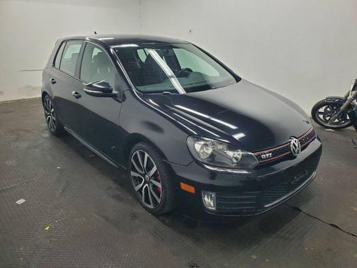 2014 Volkswagen GTI Wolfsburg Edition