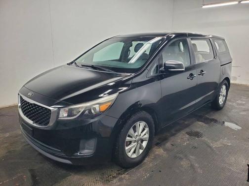 2016 Kia Sedona L