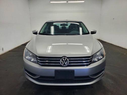 2014 Volkswagen Passat 1.8T Auto SE