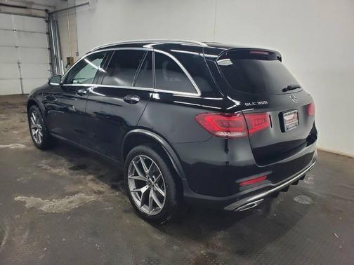 2022 Mercedes-Benz GLC 300 4MATIC