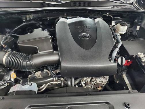 Celestial Silver Metallic 2023 Toyota Tacoma SR5