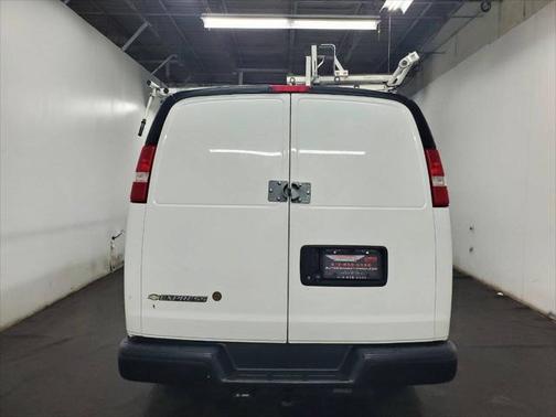2020 Chevrolet Express 2500 RWD 2500 Regular Wheelbase WT