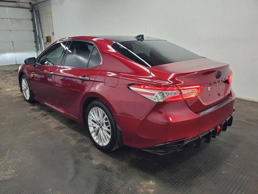 2018 Toyota Camry XLE