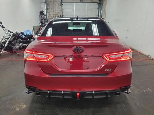 2018 Toyota Camry XLE
