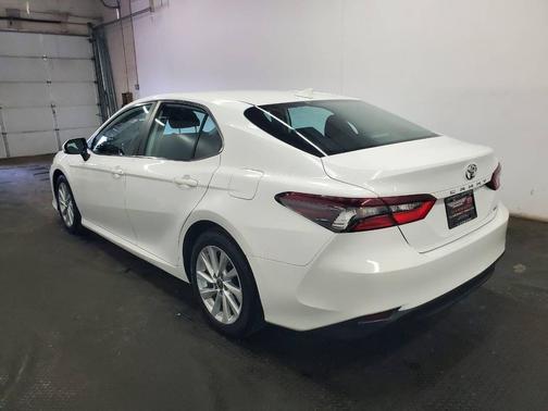 White 2022 Toyota Camry LE