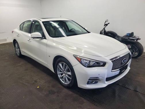 Moonlight White 2015 INFINITI Q50 Premium