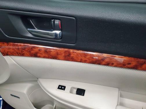 2010 Subaru Legacy Limited