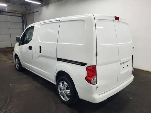 2020 Nissan NV200 SV