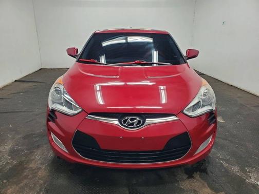 2013 Hyundai Veloster Base