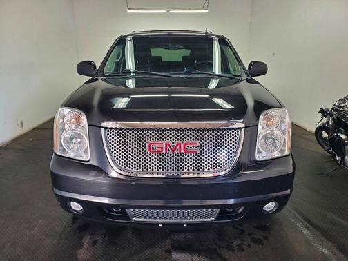 2011 GMC Yukon Denali