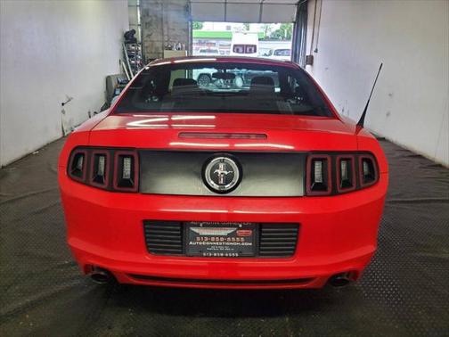 2014 Ford Mustang V6
