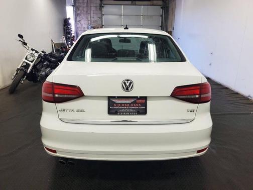 2017 Volkswagen Jetta 1.8T SEL