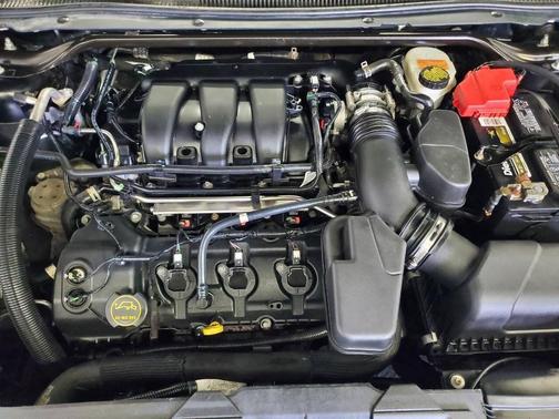 2017 Ford Taurus SEL