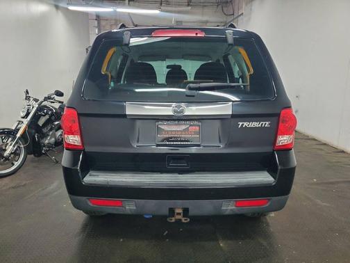 Mystic Black 2010 Mazda Tribute i Sport