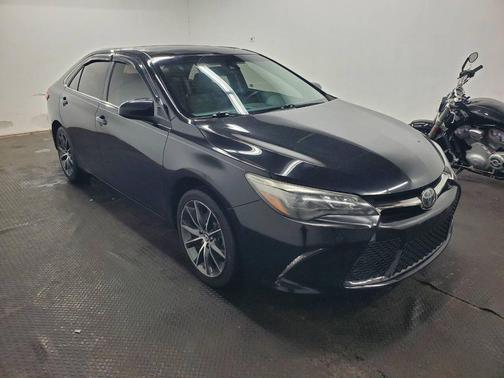 2015 Toyota Camry XSE