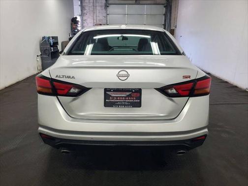 2024 Nissan Altima SR FWD
