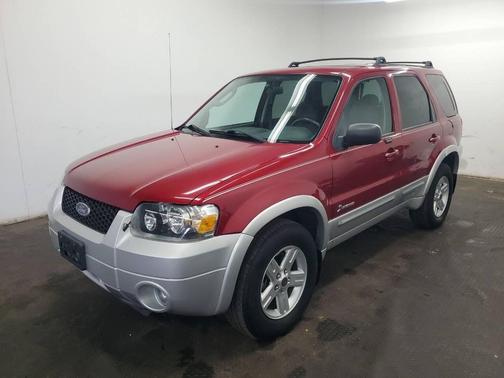 Redfire Clearcoat Metallic 2005 Ford Escape Hybrid Base