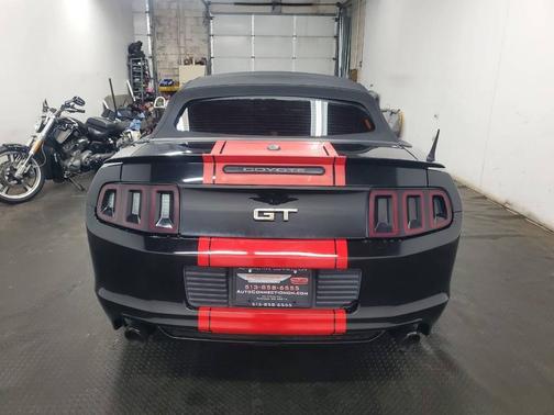 2013 Ford Mustang GT Premium