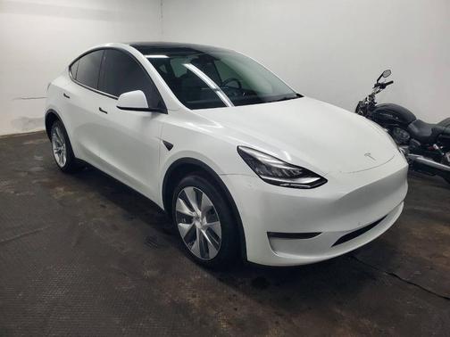 2021 Tesla Model Y Long Range Dual Motor All-Wheel Drive