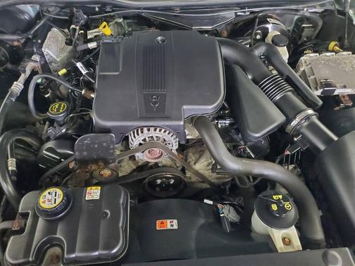 Gray 2005 Mercury Grand Marquis LS