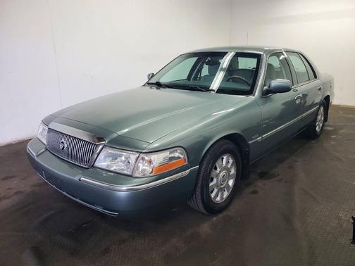 Gray 2005 Mercury Grand Marquis LS