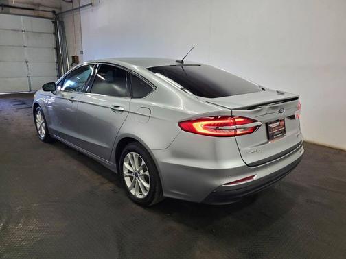 2020 Ford Fusion Plug-In Hybrid Titanium