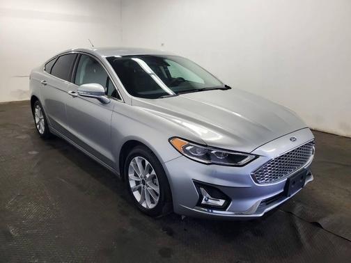 2020 Ford Fusion Plug-In Hybrid Titanium