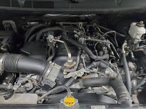 2015 Toyota Tundra SR5