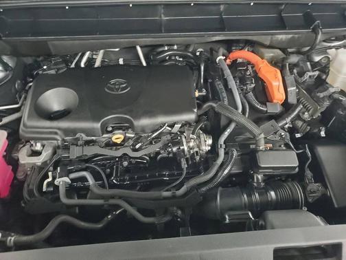 2022 Toyota Highlander Hybrid LE