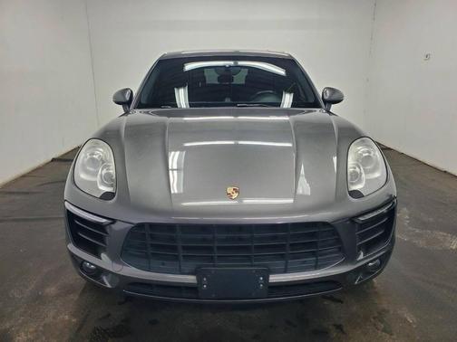 2016 Porsche Macan S