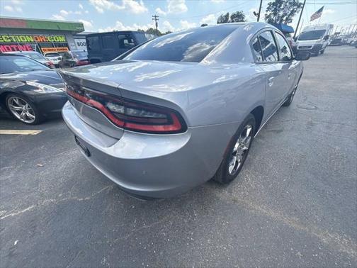 2015 Dodge Charger SE