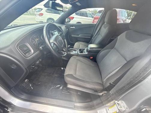 2015 Dodge Charger SE
