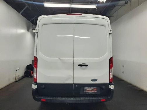 Oxford White 2017 Ford Transit-250 Base