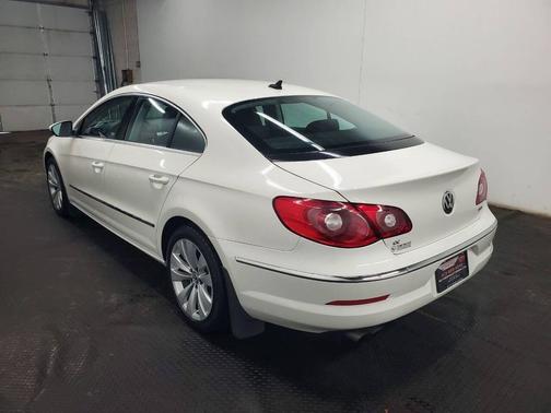 2011 Volkswagen CC Sport