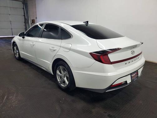 2021 Hyundai SONATA SE