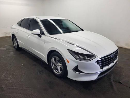 2021 Hyundai SONATA SE