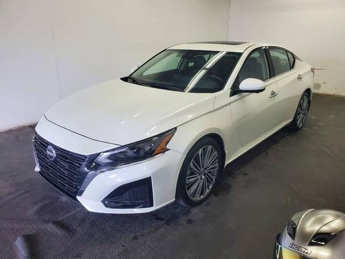 2023 Nissan Altima 2.5 SL