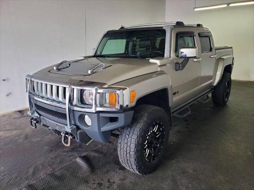 2009 Hummer H3T Luxury Edition