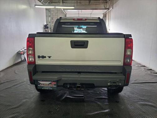 2009 Hummer H3T Luxury Edition