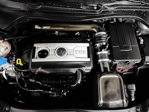 2014 Volkswagen GTI Wolfsburg Edition