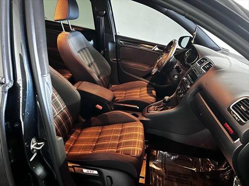 2014 Volkswagen GTI Wolfsburg Edition