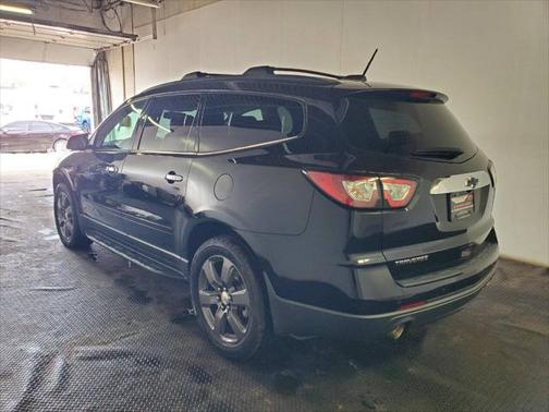 2017 Chevrolet Traverse 2LT