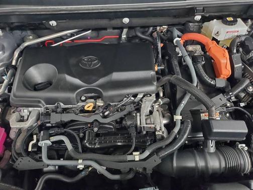 Magnetic Gray Metallic 2021 Toyota RAV4 Hybrid LE