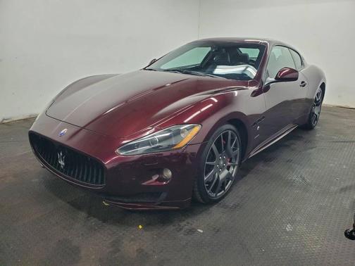 2012 Maserati GranTurismo S Auto