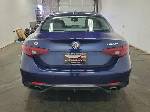 Montecarlo Blue Metallic 2017 Alfa Romeo Giulia Ti
