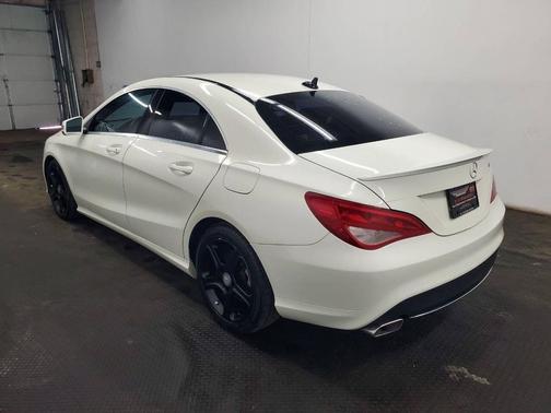 Cirrus White 2014 Mercedes-Benz CLA-Class 4MATIC