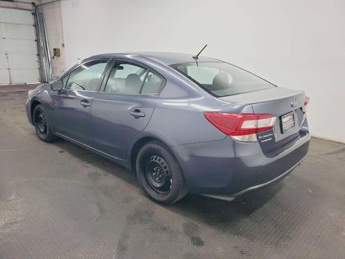2017 Subaru Impreza 2.0i